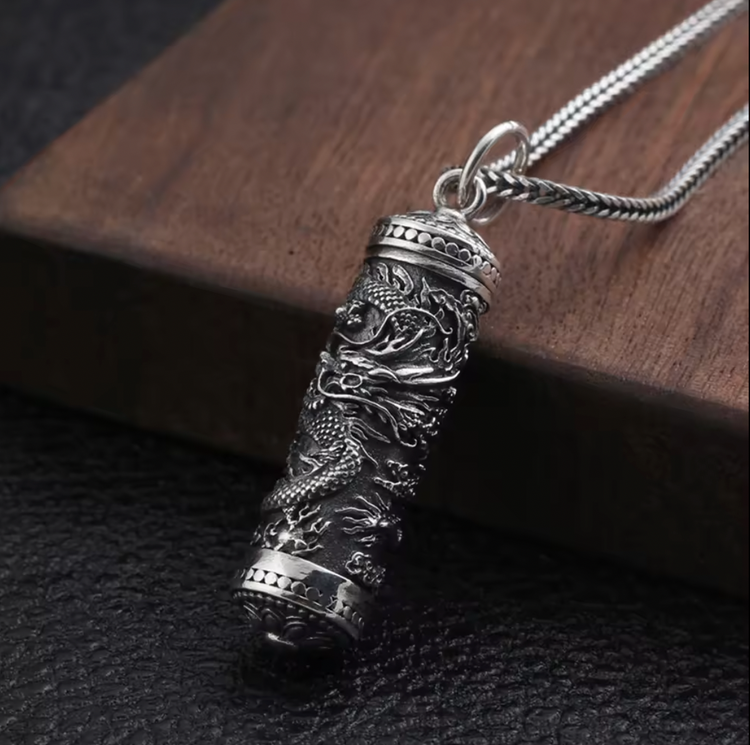 S925 Dragon Pendant Openable Locket