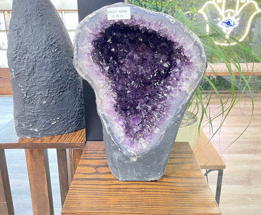 Amethyst Geodes